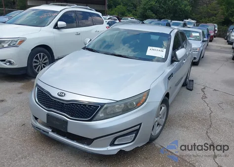 2015 Kia Optima Lx z USA, uszkodzony, nr VIN 5XXGM4A72FG436717